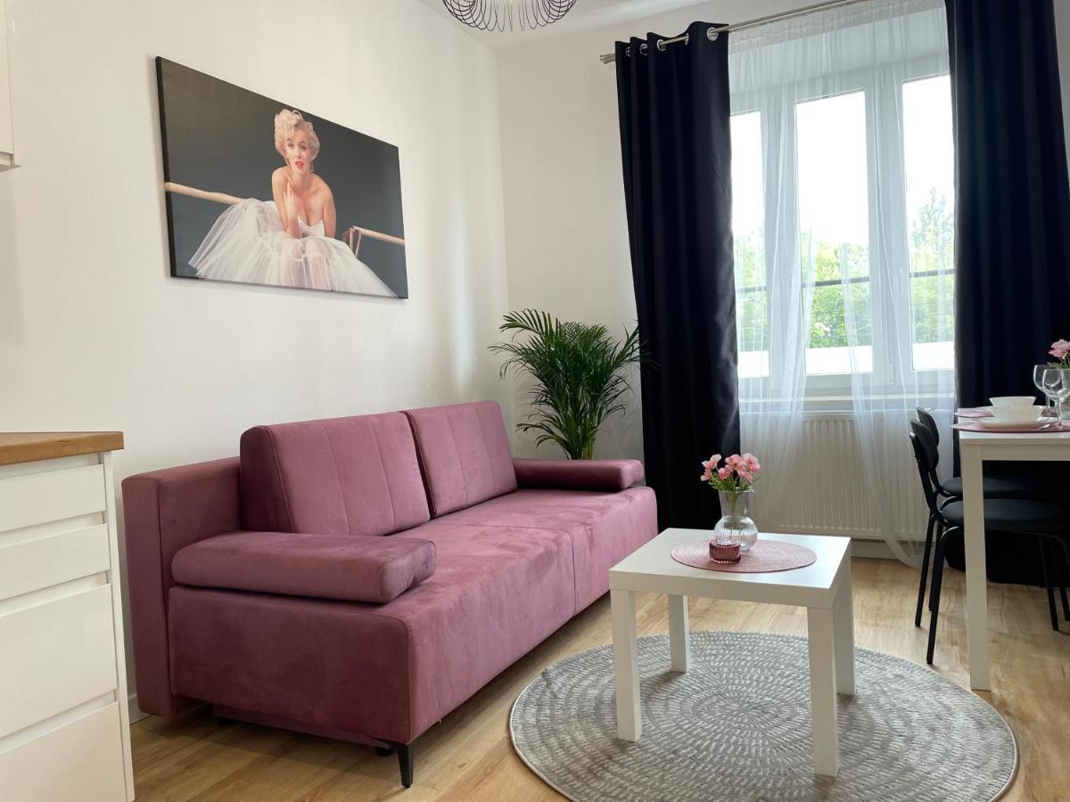 Jm Millennium Kaweczynska 37 Daire Varşova Dış mekan fotoğraf